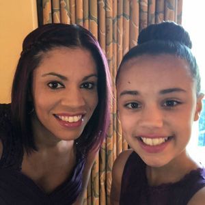 Meet your Posher, Crystal